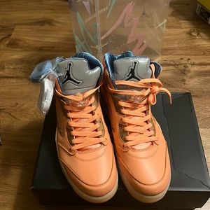 Jordan 5 UA Sneakers